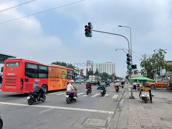 Cho Thuê Mtkd 8X30, Đường Kinh Dương Vương- Bình Tân