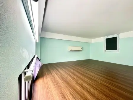 Phòng Trọ Gác Lửng Cao Cấp - Máy Lạnh, Máy Giặt, Nước Nóng Lạnh, Chỉ Còn Vài Phòng Nhanh Tay Giữ Chỗ