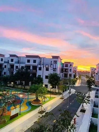 Chỉ 20%, Nhận Ngay Nhà Xây Sẵn 3 Lầu Sát Phú Mỹ Hưng, Tại Long An