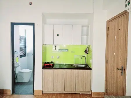 Khai Trương Phòng Ban Công - Thang Máy Vị Trí Đắc Địa Tại Quận 2