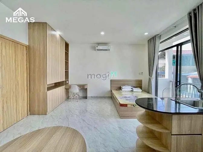 Studio - Full Nội Thất - Ban Công Giá Rẻ Ngay Công Viên Phần Mềm