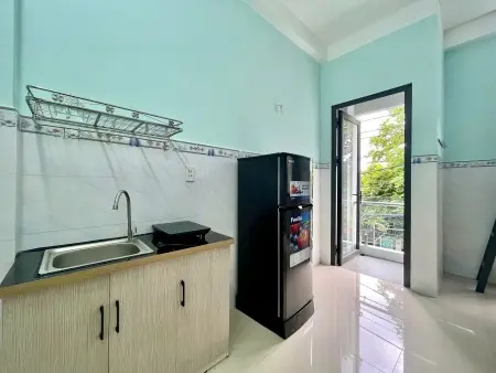 Phòng Trọ Gác Lửng Cao Cấp - Máy Lạnh, Máy Giặt, Nước Nóng Lạnh, Chỉ Còn Vài Phòng Nhanh Tay Giữ Chỗ