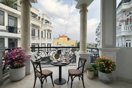 Chính Chủ Cho Thuê Phòng Trong Biệt Thự Full Nội Thất, Ban Công Giá Ở Tô Ngọc Vân Q12 Kế Thống Nhất