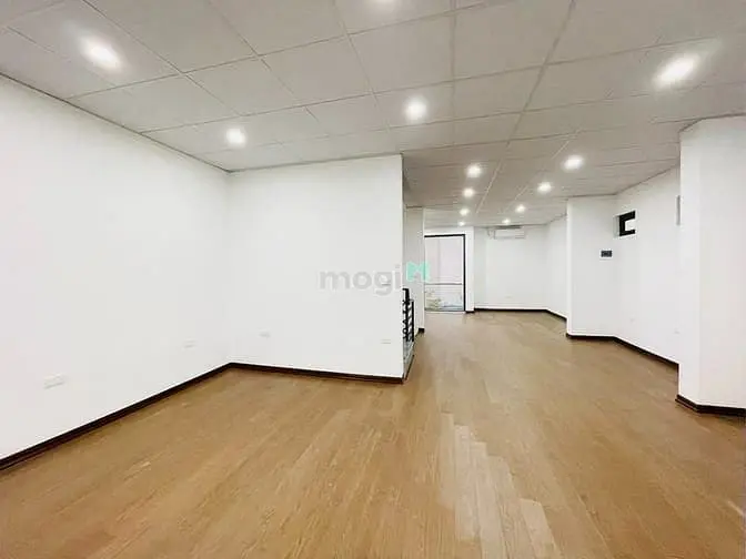 Cho Thuê Lk Hoàng Thành , Mỗ Lao, Hà Đông 150M2, 5T, Thang Máy,