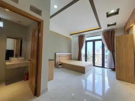 Coi Chừng Coi Xong Là Muốn Dọn Nhà Liền. Studio 35M² - Thoáng Mát Ngay Trần Bình Trọng .