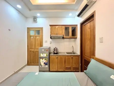 Phòng 25M2 Full Tiện Nghi Nguyễn Trãi Gần Cống Quỳnh