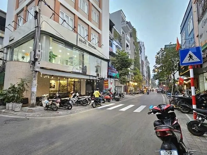 Bán Mặt Phố Nguyễn Văn Tuyết | 97M2 | 9 Tầng | Mt 12M | Giá 77 Tỷ