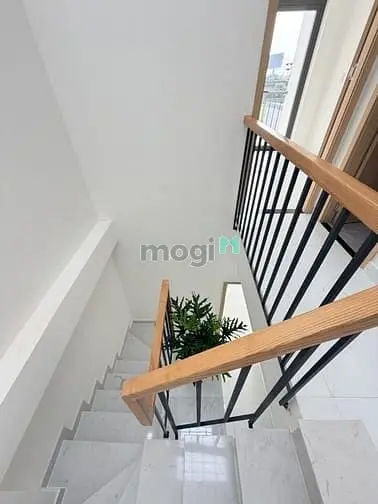 Bán Nhà Mới 3 Tầng Bưng Ông Thoàn - Vòng Xoay Phú Hữu. Giá Nhỉnh 5 Tỷ