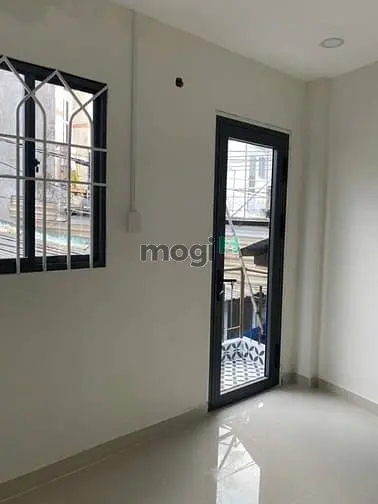 Nhà Sổ Hồng Riêng Hẻm Lớn Giá Chỉ Dưới 2 Tỷ