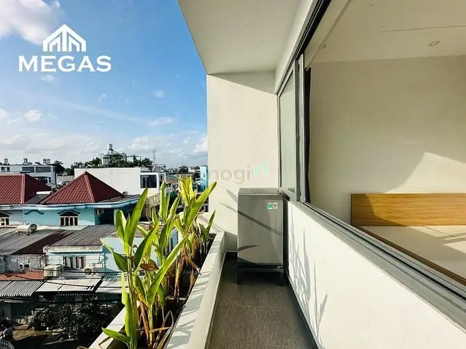 Studio Cửa Sổ To - Full Nội Thất Mới Xây Ngay Cầu Sắt Nguyễn Thái Sơn