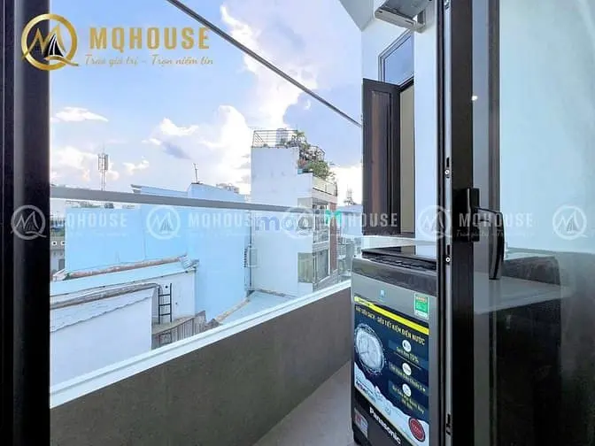 Căn Hộ Studio - Mới Xây Full Nội Thất - Ban Công Gần Ngay Ngã Tư Ga