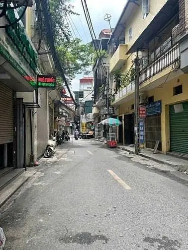 Bán Mặt Phố Giáp Bát | 102M2 | 7 Tầng | Mt 5.4M | Giá Chỉ 35.8 Tỷ