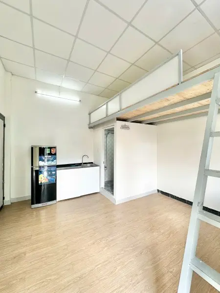 Cho Thuê Phòng Ban Công Có Nội Thất Tại Bàu Cát 1