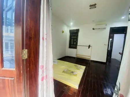 Trống Phòng Rộng Có Ban Công Ngay Đh Tôn Đức Thắng