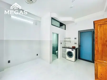 Cho Thuê Phòng Có Cửa Sổ Trời Ngay Cộng Hoà Giá Sinh Viên