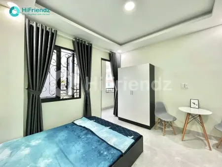 Phòng Giá Rẻ - Ban Công - Full Nội Thất Mới Xây Ngay Mặt Đường Trường Chinh - Cvpm Quang Trung