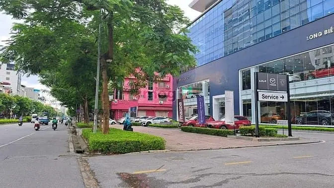 Bán Mặt Phố Nguyễn Văn Cừ | 176M2 | Mặt Tiền 7.5M | Giá Chỉ 65 Tỷ