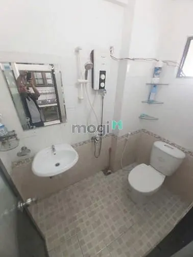 Chung Cư An Dương Vương Thang Bộ), P8, Q5: 76M2, 2P Ngủ, Nt Giá 9Tr/Th