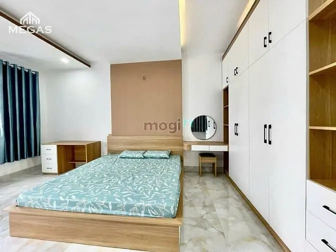 Căn Hộ Full Nội Thất - Ban Công - Mới Xây Ngay Công Viên Làng Hoa