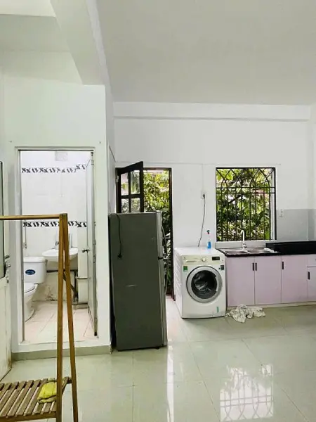 Phòng Ban Công Cửa Sổ - Rộng 40M2 - Gần Đh Văn Lang - Full Nội Thất - Máy Giặt Riêng