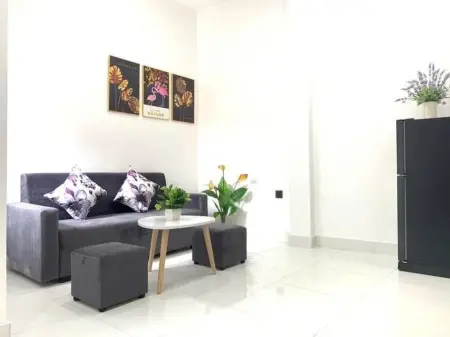 Căn Hộ Ccmn Khép Kín, Sát Chợ, Đường Ngõ Đi Lại Thông Các Ngả, Giáo Thông Thuận Tiện