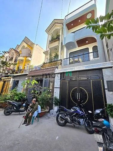 Bán Nhà Mới Đường 160 Lã Xuân Oai, Tnp.a,Q9 - Nhà 3 Lầu Giá 6 Tỷ 600