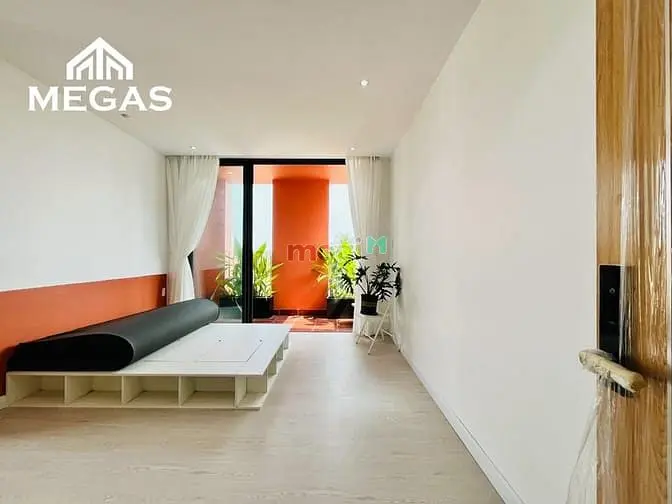 Căn Hộ Full Nội Thất - Ban Công - Mới Xây 100% Ngay Công Viên Làng Hoa