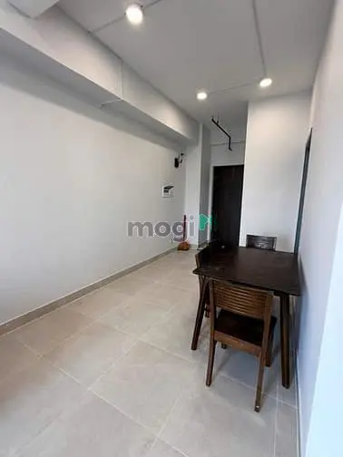 Cho Thuê Chung Cư Hqc Bình Trưng Đông Quận 2. 2Pn 2Wc, Bancon