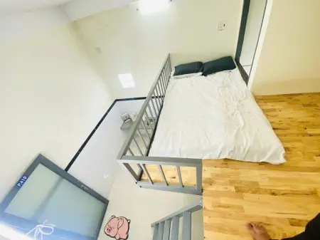 Phòng Rộng, Gác Cao Như Hình Ngay Trường Chinh, Khu Công Nghiệp Tân Bình.