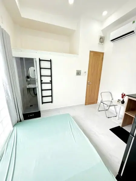 New Studio Full Nội Thất Vừa Hoàn Thiện Ngay Trục Cmt8, Vòng Xoay Dân Chủ