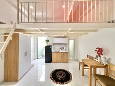 Cho Thuê Duplex Giá Rẻ Siêu Rộng Ở Cmt8 Q10 - Ở Được 3-4 Người, Gần Trường Đh Kinh Tế Ueh