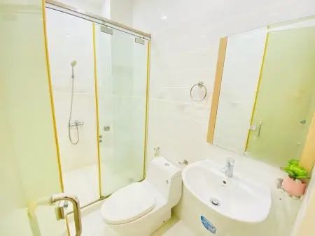 5Tr5 Gồm 1Pn , 1Phòng Bếp, 2Ban Công, Gần Lotte, Full Nội Thất Cao Cấp