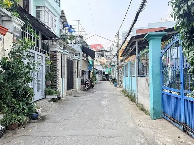 Chính Chủ Bán Nhà Phường Bình Trưng Đông, Quận 2, Vị Trí Đẹp