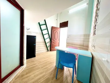 Gác 2M - Không Giới Hạn Người Ở - Giá Sinh Viên - Thang Máy Quận 2