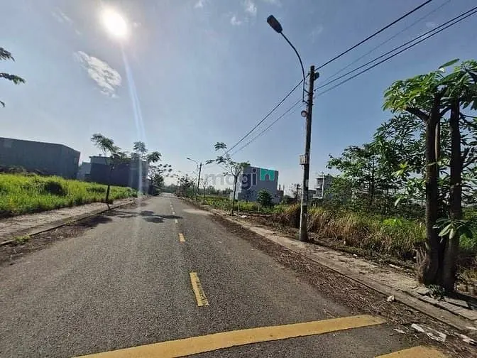 Bán Đất 60M2 Hxh , Đường 8M, Long Phước , Quận 9, Giá 2 Tỷ 350