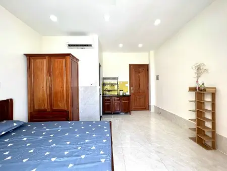 Phòng Ban Công Đầy Đủ Nội Thất Ngay Nguyễn Văn Thương, Gần Đh Hồng Bàng, Đh Kinh Tế - Tài Chính