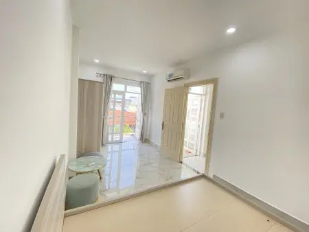 5Tr5 Gồm 1Pn , 1Phòng Bếp, 2Ban Công, Gần Lotte, Full Nội Thất Cao Cấp