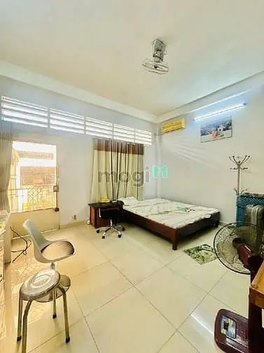 Chính Chủ Quận 10, 4,2M # 17M 4 Tầng Sân Thượng, Ô Tô Đậu Trong Nhà,