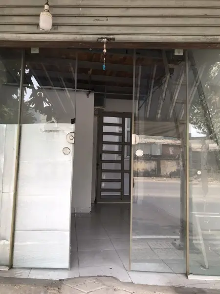 Cho Thuê Phòng 15M2 Mặt Tiền Đường Tân Sơn, Tân Bình