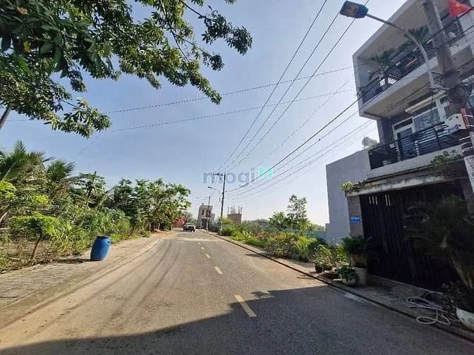 Bán Đất 60M2 Hxh , Đường 8M, Long Phước , Quận 9, Giá 2 Tỷ 350