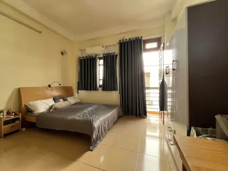 Cho Thuê Phòng Ban Công Cửa Sổ Full Nội Thất Máy Giặt Riêng. Cho Nuôi Pet