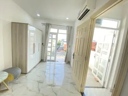 5Tr5 Gồm 1Pn , 1Phòng Bếp, 2Ban Công, Gần Lotte, Full Nội Thất Cao Cấp