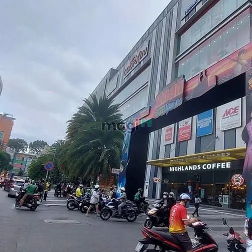 Chính Chủ Quận 10, 4,2M # 17M 4 Tầng Sân Thượng, Ô Tô Đậu Trong Nhà,