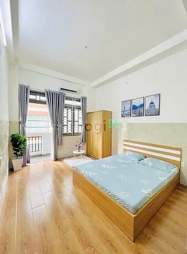 Cho Thuê Studio - Full Nội Thất - Ban Công Ngay Công Viên Làng Hoa