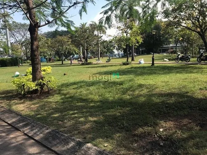 Chính Chủ Gửi Bán Căn Góc 2 Mặt Tiền Đường 1C Khu Melosa Khang Điền