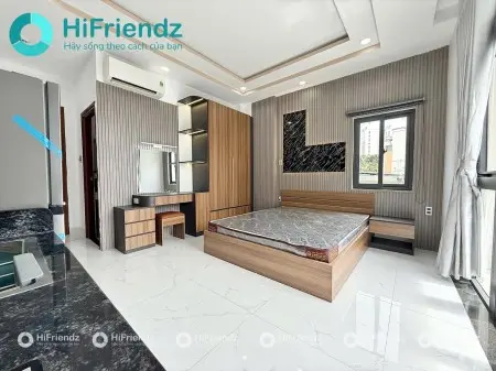 Cho Thuê Chdv Full Nội Thất Ban Công Thoáng Gần Chợ Bà Chiểu Giáp Quận 1