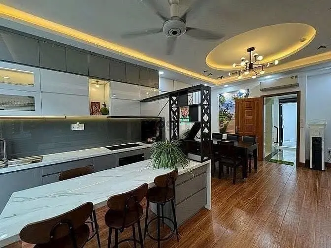 Cư Xá Lữ Gia - Khu Biệt Thự 100M² (7,4X18M) Giá 21 Tỷ