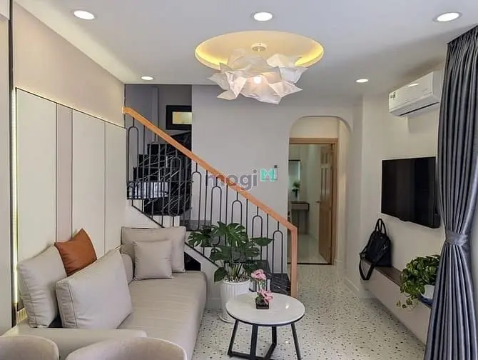 🎯 Xvnt P15 Bt 🏠Dtsd 100M2 9 X 4 3 Tầng Đúc 💰 5.9 Tỷ Tl