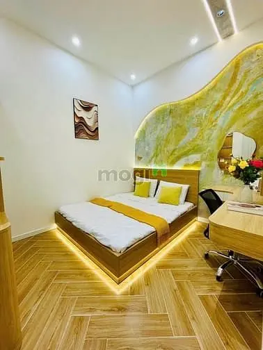 Nhà Phố Trung Tâm Q10 – Khuôn Đất 6X18M, Xe Hơi Tận Nhà Giá Chỉ 25 Tỷ