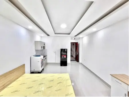 Cho Thuê Phòng Cửa Sổ Lớn Siêu Thoáng, Máy Giặt Riêng Ngay Phan Đình Phùng, Phú Nhuận Giáp Tân Định